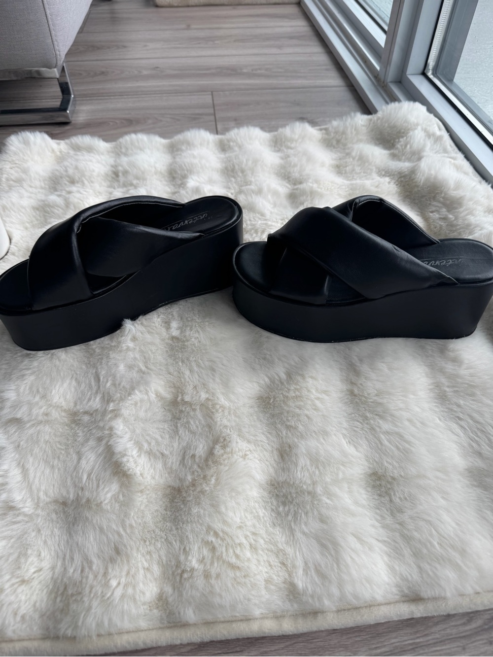 🖤L’Intervalle Black Platform Wedge Sandals🖤 - Picture 6 of 6